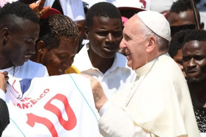 Papa Francesco migranti
