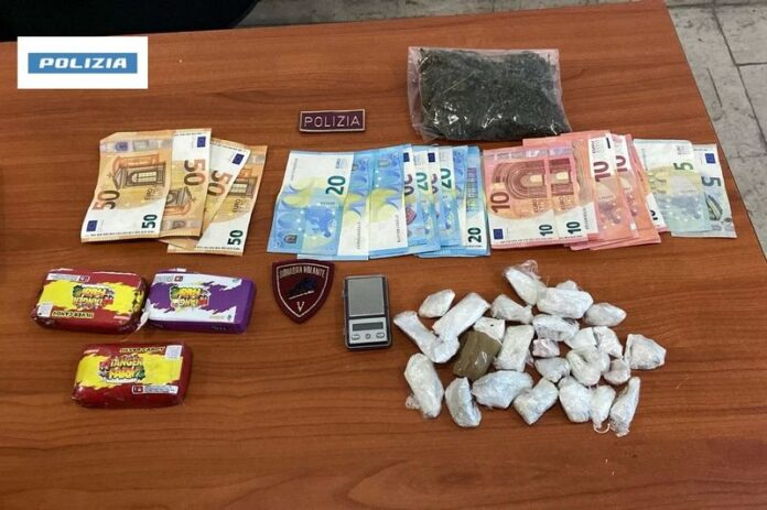 spaccio droga soldi cosenza