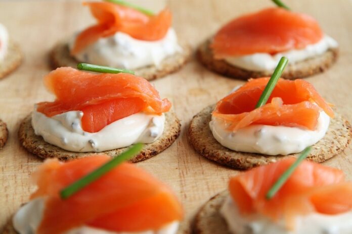 crostini salmone_antipasto