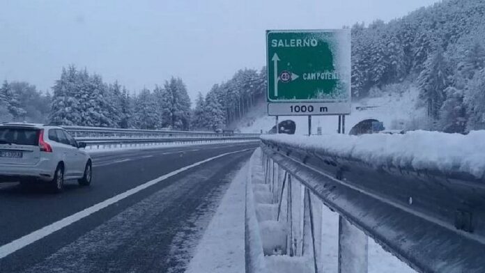 neve autostrada A2