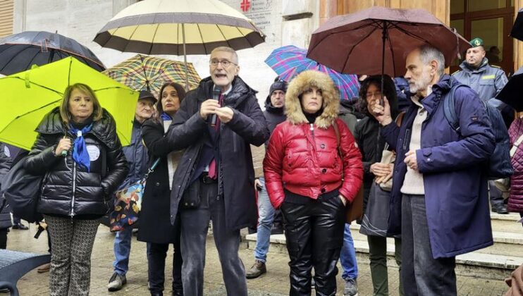 protesta asp cosenza_ospedale cv