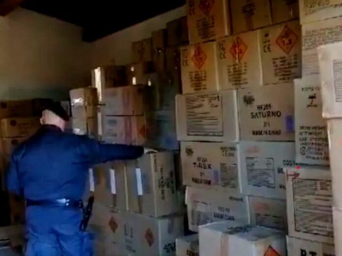 sequestro fuochi dartificio corigliano rossano