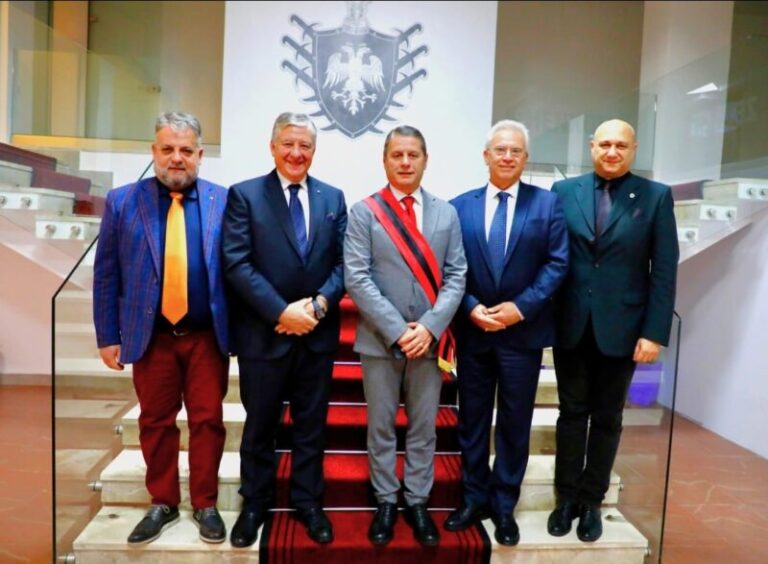 Gemellaggio tra  San Demetrio Corone e Lezhè