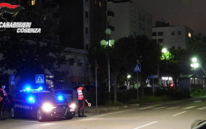arresti droga Acri