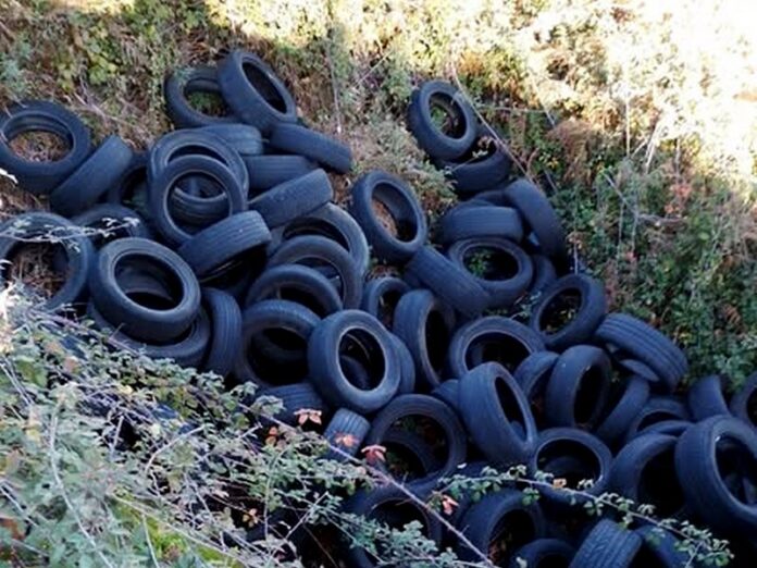 pneumatici abbandonati nel cosentino