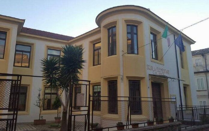 scuola elementare vibo