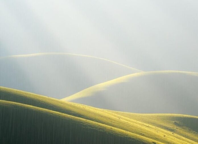 Nuvole sole pioggia