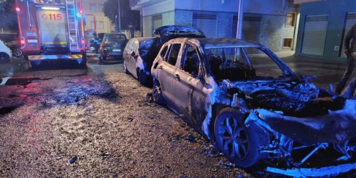 auto incendio Corigliano