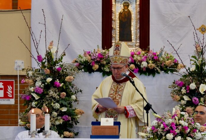 monsignor Alberto Torriani