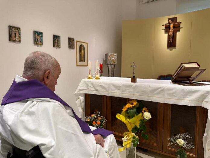 papa francesco_messa gemelli