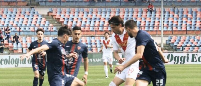 Cosenza Calcio. Pari in extremis contro il Brescia