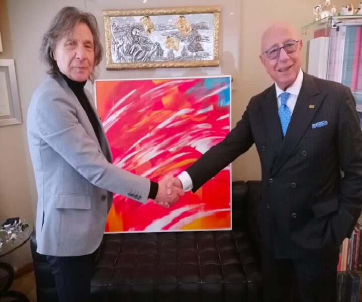 Nella collezione del Progetto Bancartis, della Bcc Mediocrati, ecco il meraviglioso lavoro di Mimmo Legato