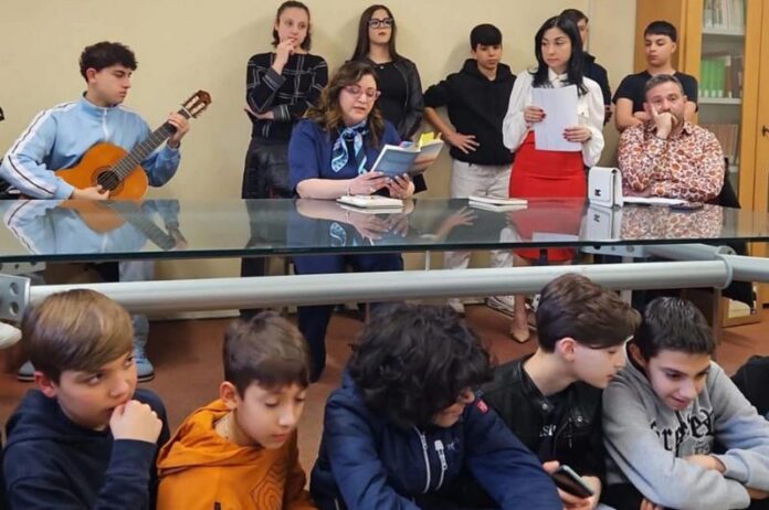 romanzo scarcella rende