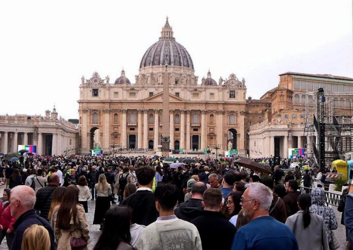 san pietro fedeli salma papa francesco