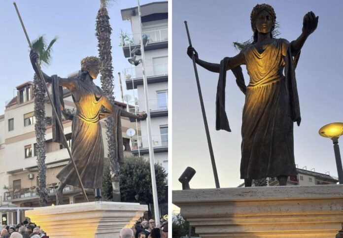 statua hera lacinia