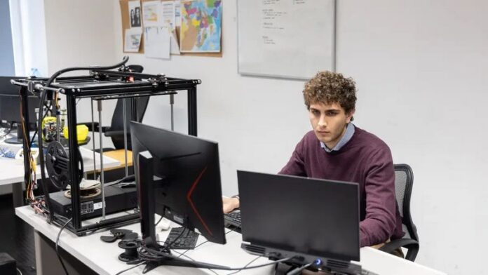 tech pc informatica studente
