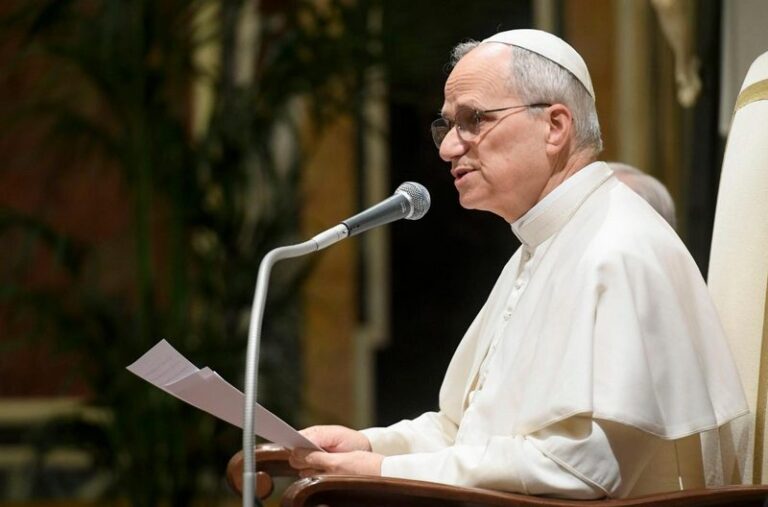 Papa Leone XIV durante l'udienza con il Corpo diplomatico accreditato presso la Santa Sede