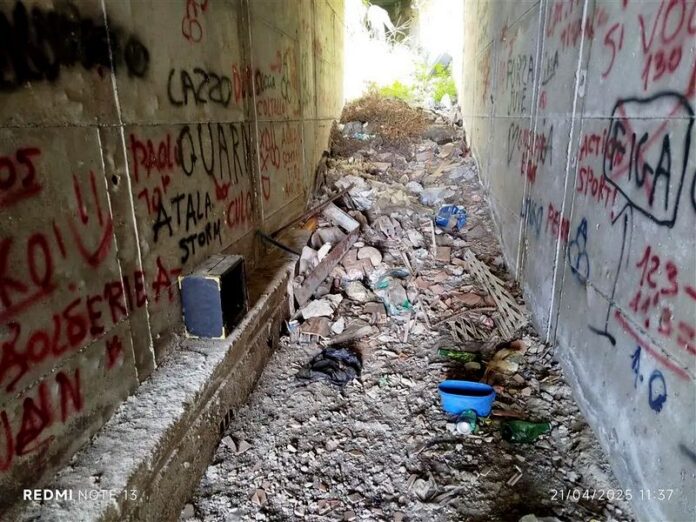 discarica abusiva lazzaro