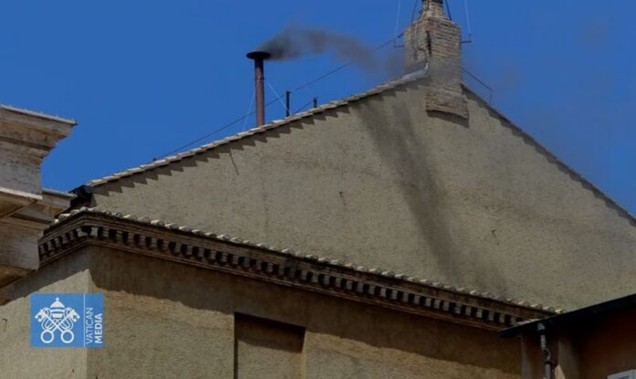 fumata nera 2 giorno