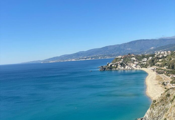 mare Caminia