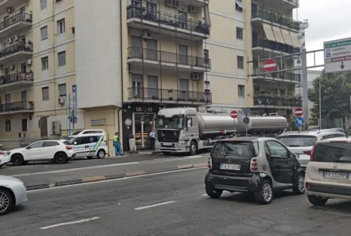 autocisterna in panne cosenza