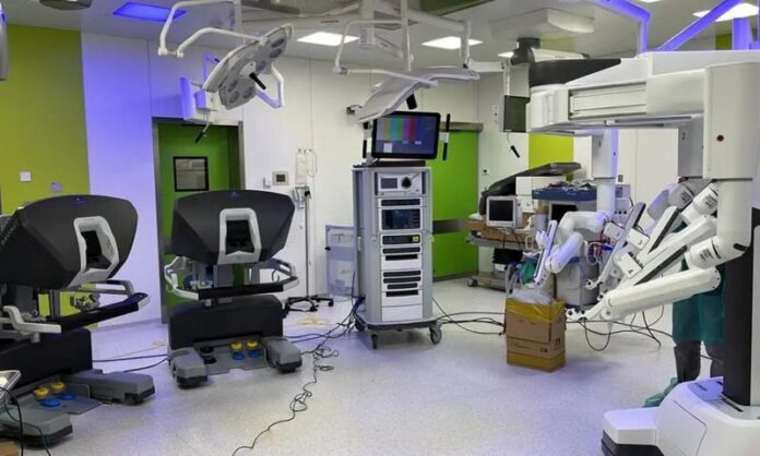 chirurgia robotica annunizata cosenza