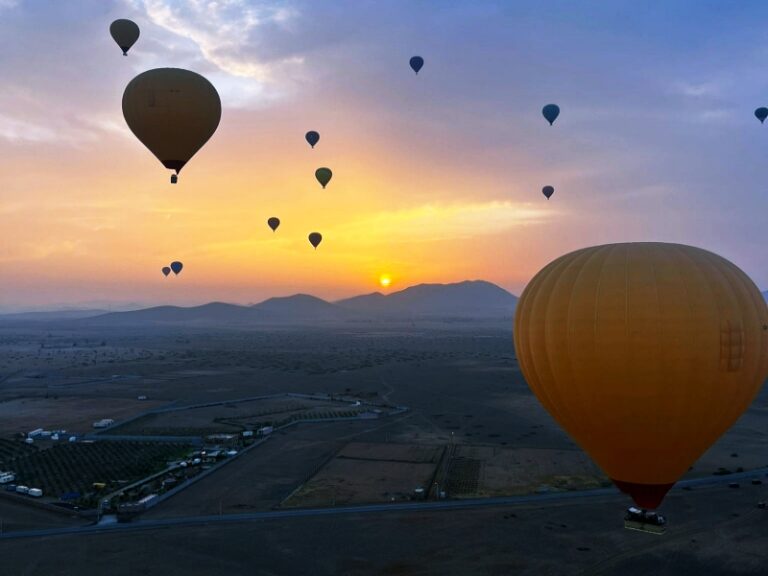 Sospesi tra cielo e terra: l’esperienza magica delle mongolfiere, un inno alla pace interiore