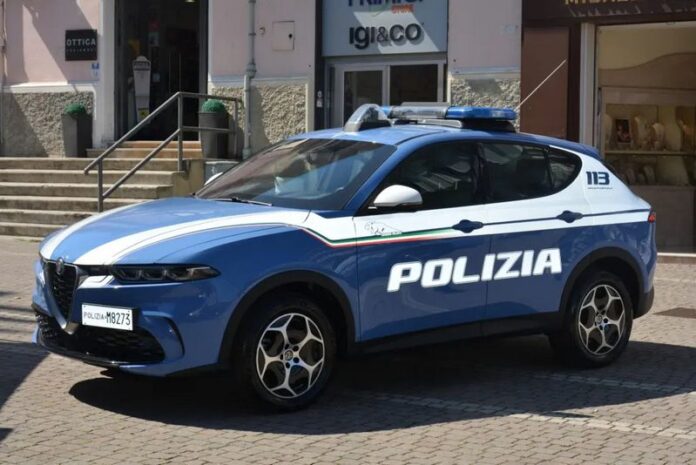 polizia auto crotone