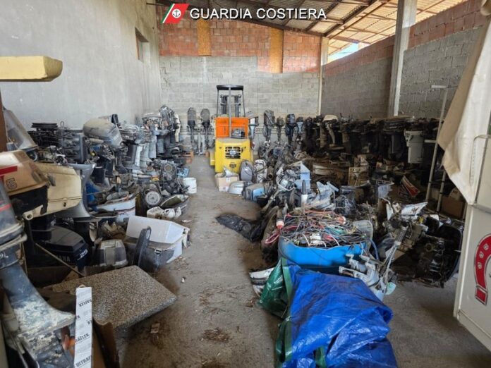 sequestro officina nautica strongoli