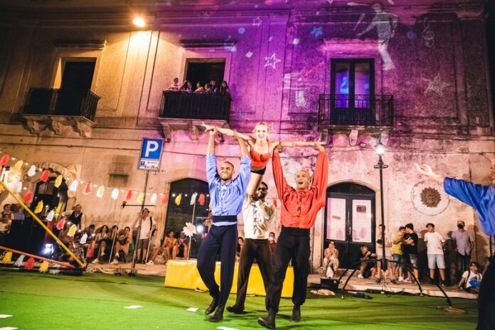 Il Borgo Incantato - Festival Internazionale di Arte di Strada