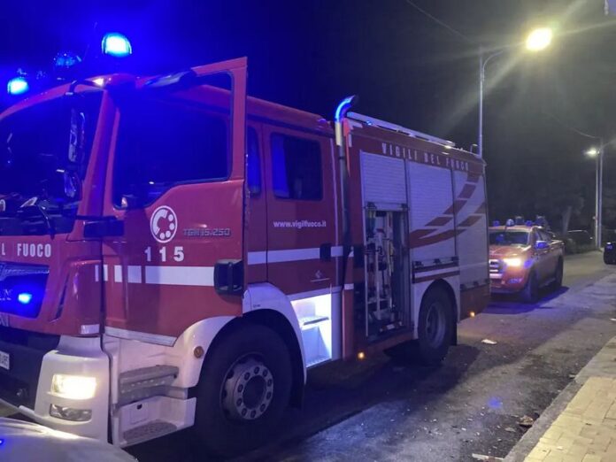 autobotte vigili del fuoco catanzaro