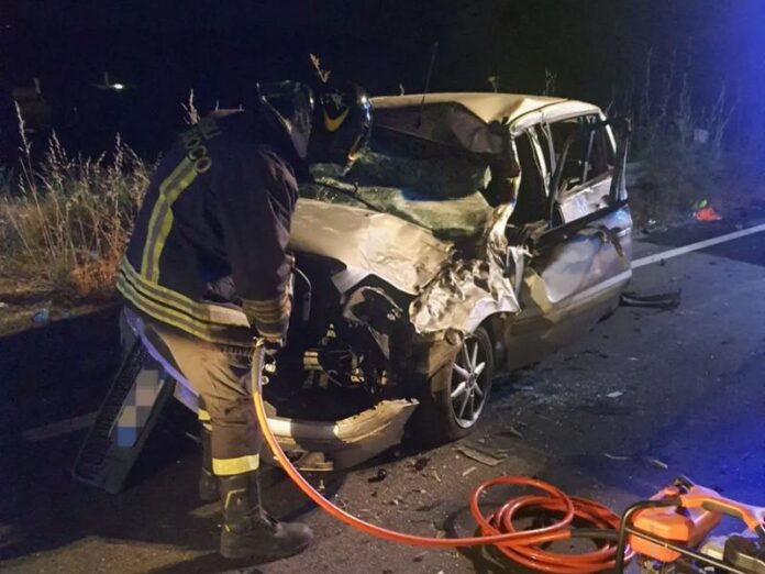 incidente stradale rocca di neto