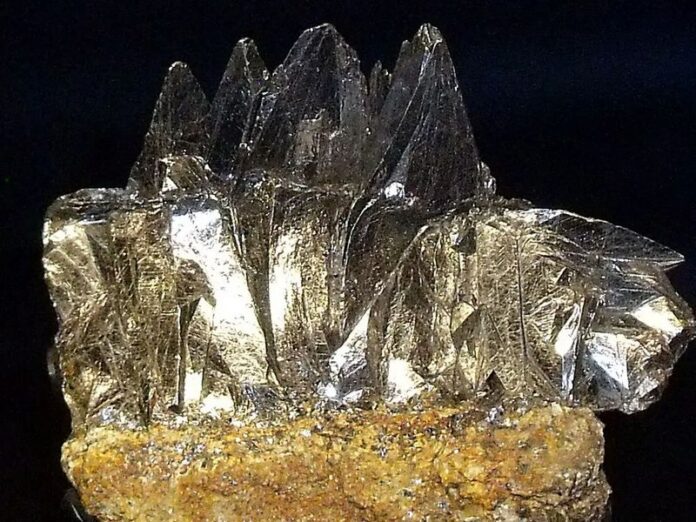 Kimmirut Graphite materie prime calabria