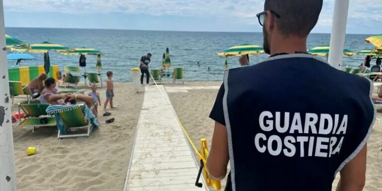 guardia costiera crotone controlli spiagge