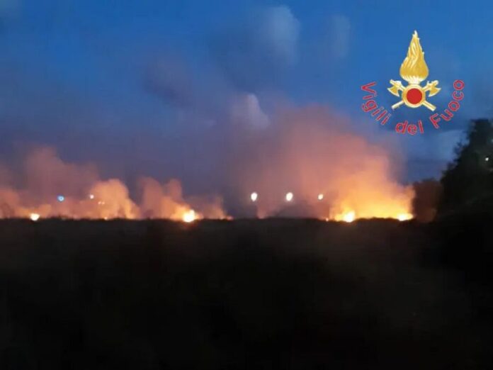 incendio zuccherificio lamezia