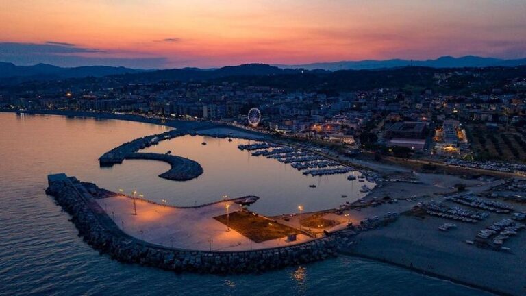porto catanzaro sera