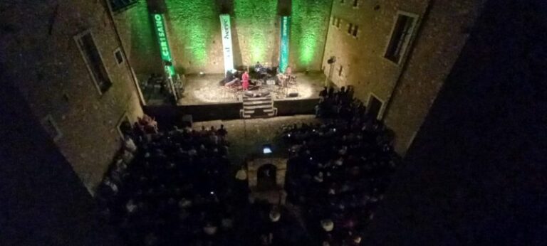 Simona Molinari, il viaggio in musica dell’altra metà del cielo