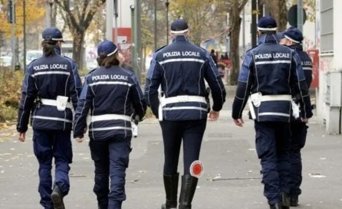agenti polizia locale