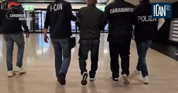 arresto latitante belgio