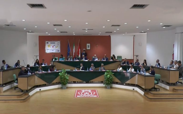 Mercato e sviluppo urbano a Rende: la politica della concretezza contro il “nulla” delle polemiche