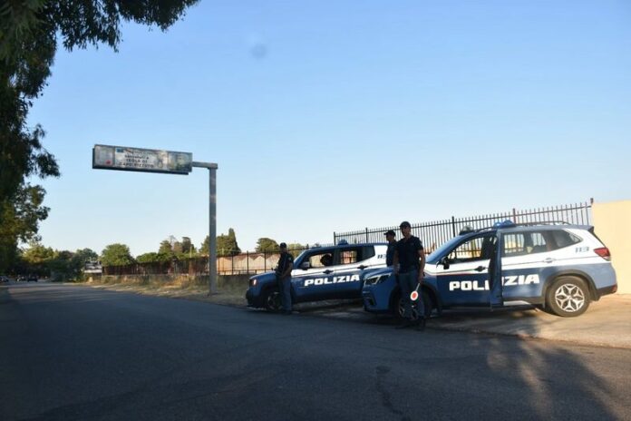 controllo polizia crotonese