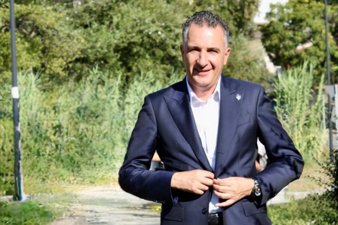 orlandino greco_zes unica