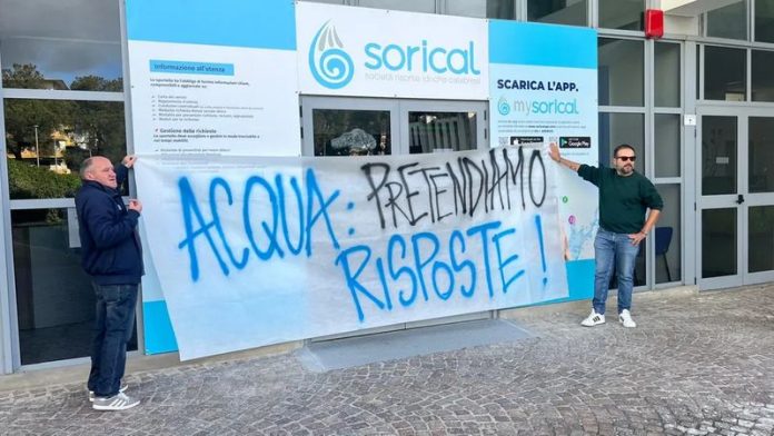 protesta sorical cosenza rende la base