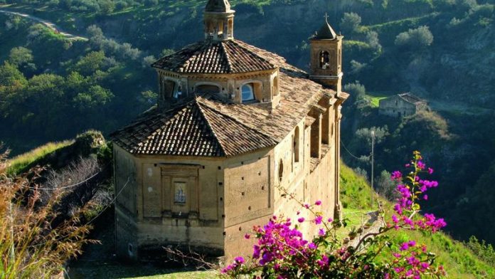 Cammino Basiliano tappa47 badolato guardavalle_chiesa_dell_immacolata