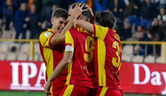 catanzaro vittoria giocatori