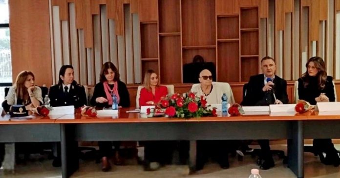 convegno castrolibero violenza donne