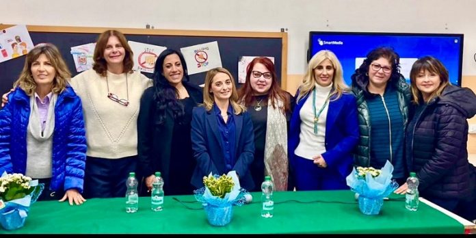 cyberbullismo bullismo castrolibero