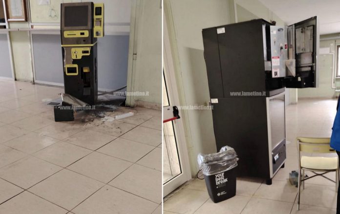 furto distretto sanitario lamezia