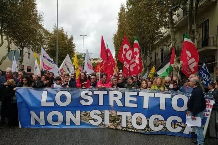 manifestazione no ponte_messina