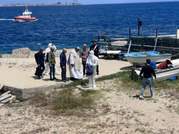 neonato morto villa san giovanni